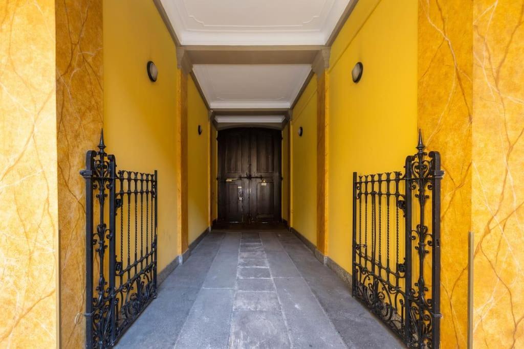 Two Bedroom Last Floor Sarpi - Mirable Pm Apartment Mailand